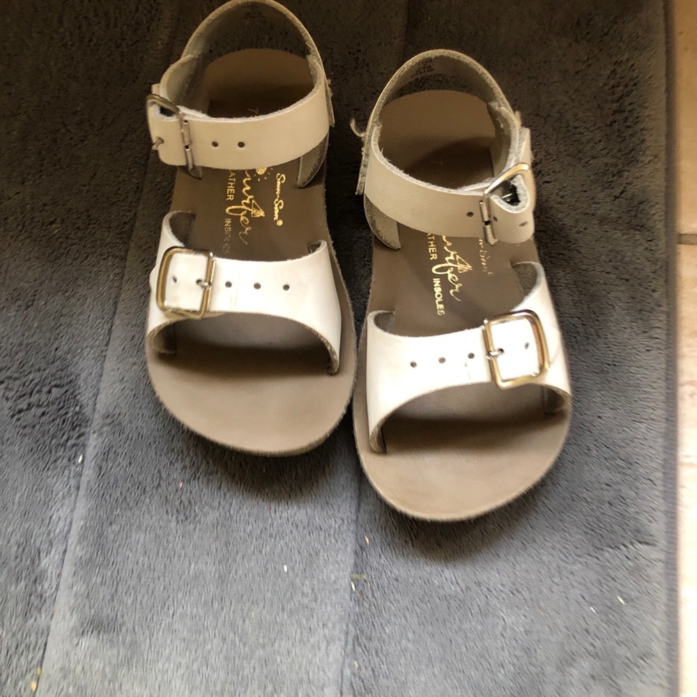 Saltwater sandals toddler white size 7